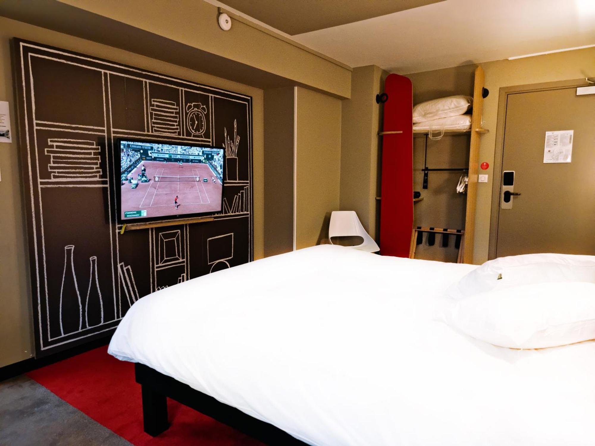 Ibis Caen Porte D'Angleterre Exterior foto