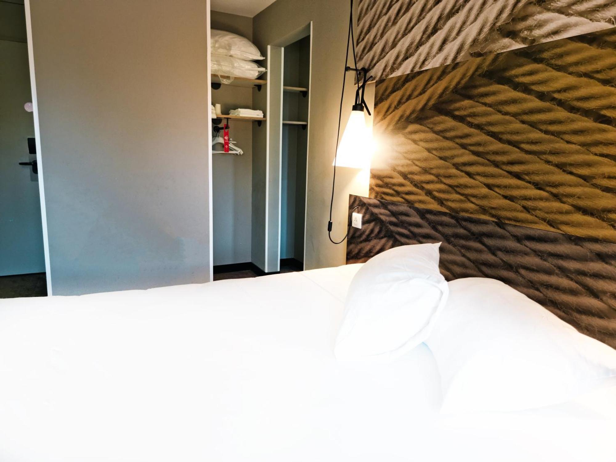 Ibis Caen Porte D'Angleterre Exterior foto